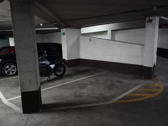 Foto 2 de Garatge en lloguer a calle Jaime Santamaría de 6 m²