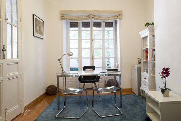 Foto 2 de Oficina en alquiler en calle Velázquez de 1 habitación con muebles y aire acondicionado