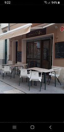 Foto 1 de Alquiler de local en calle Sant Pere de 1 habitación con terraza y muebles