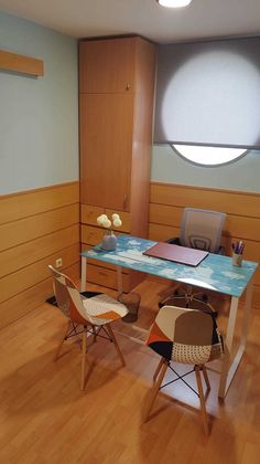 Foto 2 de Alquiler de oficina en calle Nécora de 1 habitación con muebles y aire acondicionado