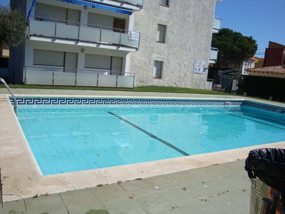 Foto 1 de Apartament en venda a calle Dalia de 2 habitacions amb terrassa i piscina
