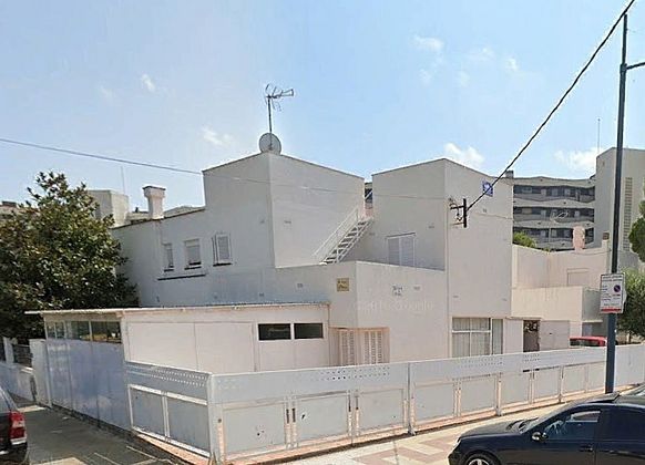 Foto 1 de Casa en venta en avenida De Roma de 3 habitaciones con terraza y garaje