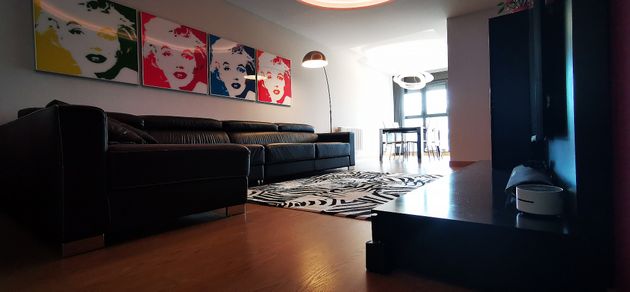 Foto 1 de Pis en venda a avenida Reina Sofia de 3 habitacions amb terrassa i garatge