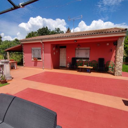 Foto 1 de Casa rural en venda a carretera Santuario de Chilla de 2 habitacions amb terrassa i piscina