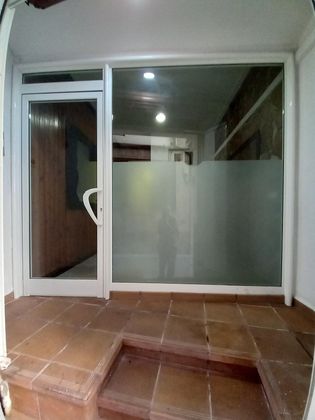 Foto 1 de Local en venda a calle Vilar de 4 habitacions amb terrassa i aire acondicionat