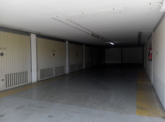 Foto 1 de Garaje en venta en calle Prades de 20 m²