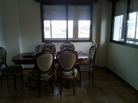 Foto 2 de Venta de piso en calle Rio Arnoia de 4 habitaciones y 133 m²