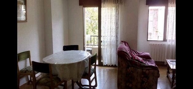 Foto 1 de Pis en venda a calle La Gafa de 2 habitacions amb mobles i balcó