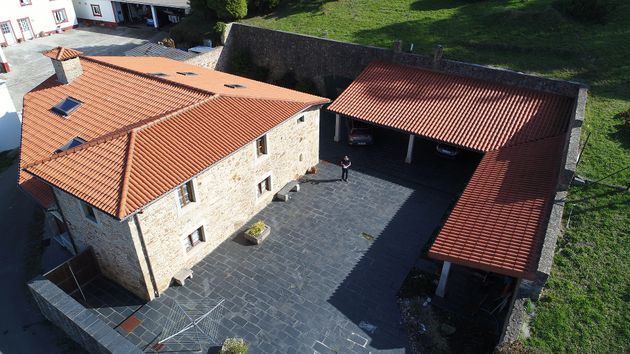 Foto 1 de Casa rural en venda a barrio Lugar de Covarradeiras de 5 habitacions i 170 m²