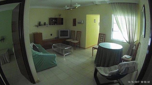Foto 2 de Alquiler de piso en calle Principal de 3 habitaciones con terraza y muebles