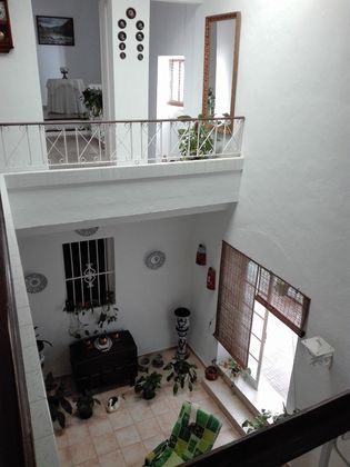 Foto 1 de Casa en venda a calle San Juan de 15 habitacions amb terrassa i balcó